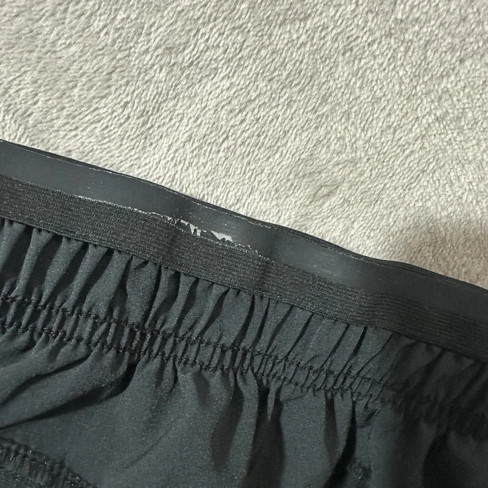 Nike AeroSwift Men's Basketball Shorts Size L Black Athletic Pockets Logo‎